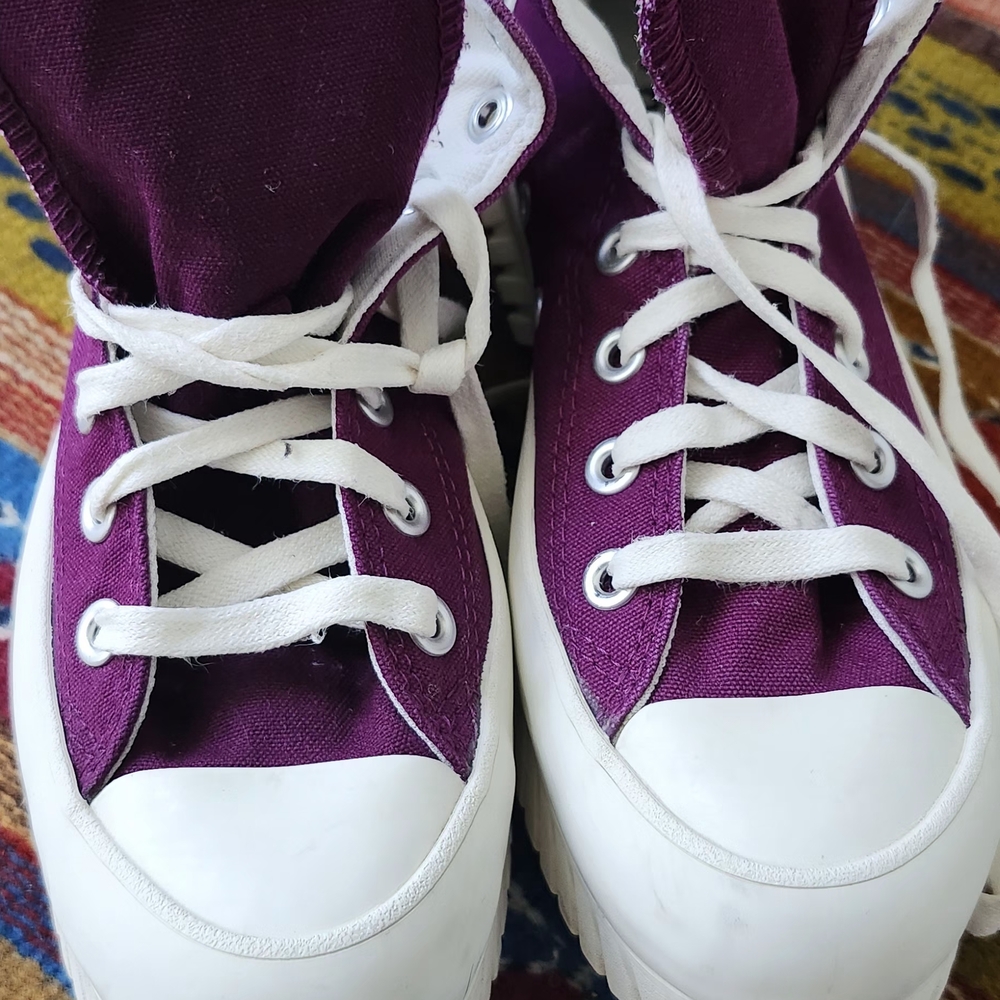 Converse Chuck Taylor All Star in Rich Purple
